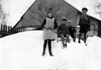 From left: sister Helena, brother Erhard, Karel Matuška and brother Emerich. This picture is from April 10, 1941