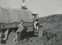 Documentation of road conditions in North Korea 1954