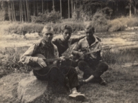 Ladislav Kukla with friends at the Stvořidla tramping site