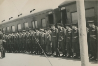 Journey to Korea 1954, unit boarding in front of the train