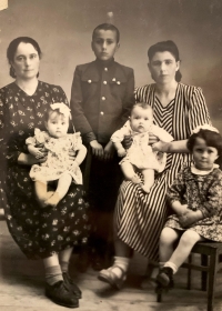 Dmitro Terzi (in the centre) with his mother and younger sister (to the left) visiting his aunt (to the right). Artsyz, mid-1950s