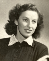 Young Ingeborg Kutinová, 1950s