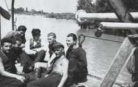 Group photo on board the Pentcho