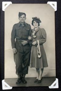 Wedding picture, 1941