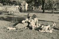 From left grandmother Petřková, Vladimír petřek with wife, daughter Jiřina, rihft is one of aunts