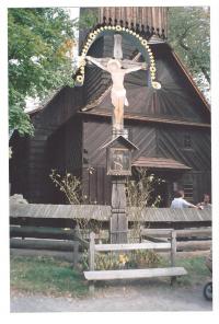 Revealing the symbolic grave of Vladimír Petřek in Valašský Slavín - Rožnov pod Radhoštěm 2005