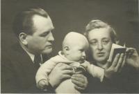 M. Brocko with his parents 1946 