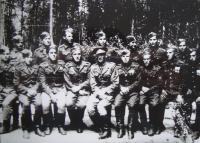 upper line, left:zdravotník Melika,Ludvík Slívka, Štěpán Vajda, Jiří Lízálek, Josef Buršík, Bohuslav Polánský, Romani, Karel Vejvoda, Jan Boda, inferior line, left:  Lazar, Demčik,  Pavel Andrašík, Demeter Holovka, Michal Pekar, Machanec, Janoušek